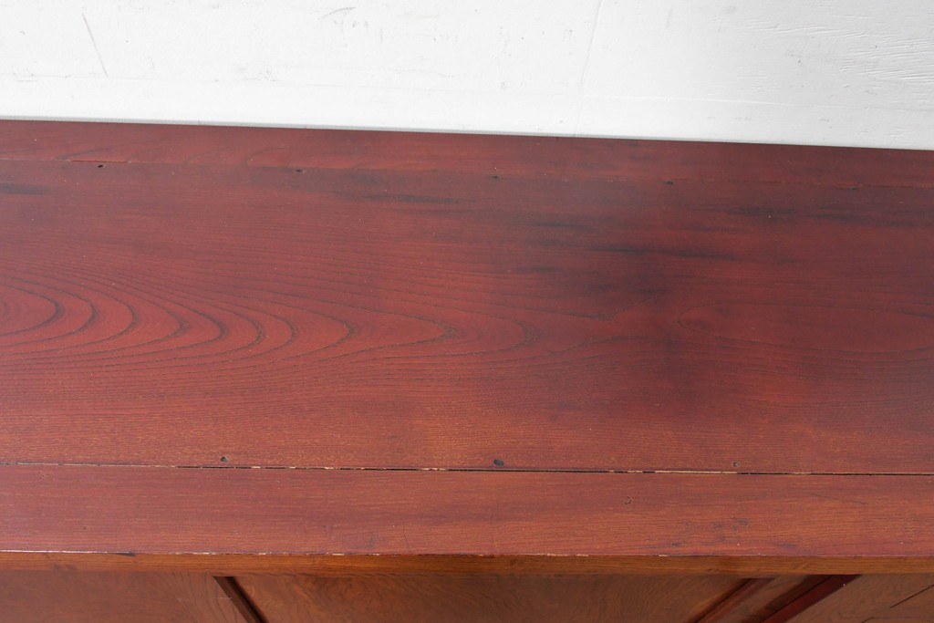 和製ヴィンテージ　最高級!!　国産職人手作り工芸家具　総欅(ケヤキ)材　総漆塗り　前板玉杢が美しい昇り引き出し付きの水屋箪笥サイドボード　(R-087049)