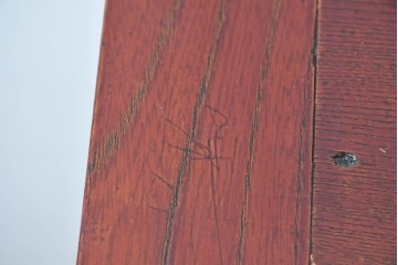 和製ヴィンテージ　最高級!!　国産職人手作り工芸家具　総欅(ケヤキ)材　総漆塗り　前板玉杢が美しい昇り引き出し付きの水屋箪笥サイドボード　(R-087049)