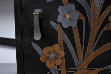 和製ヴィンテージ　作家物　在銘　輪島塗の気品漂う茶棚　定価約250万円　(R-087051)