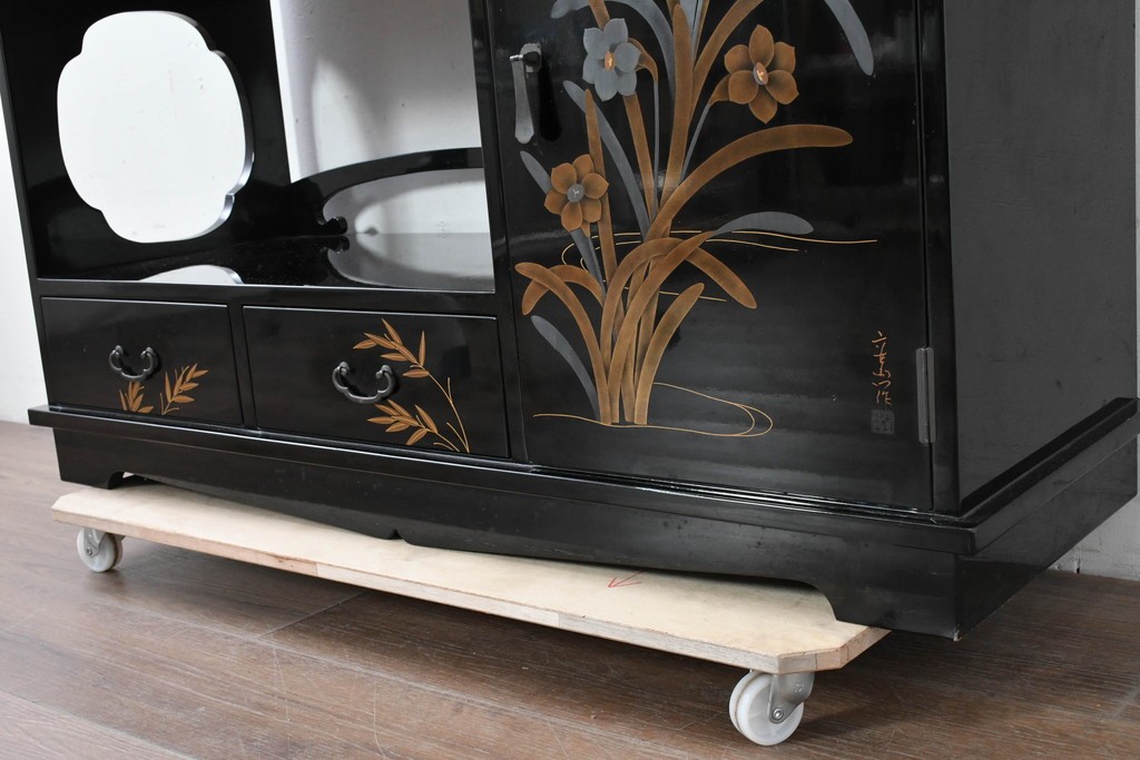 和製ヴィンテージ　作家物　在銘　輪島塗の気品漂う茶棚　定価約250万円　(R-087051)