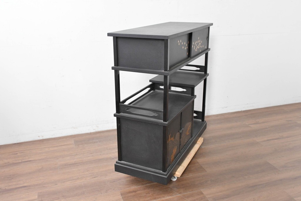 和製ヴィンテージ　在銘　輪島塗　群れ飛ぶ千鳥と波模様の茶棚　定価約240万円　(R-087052)