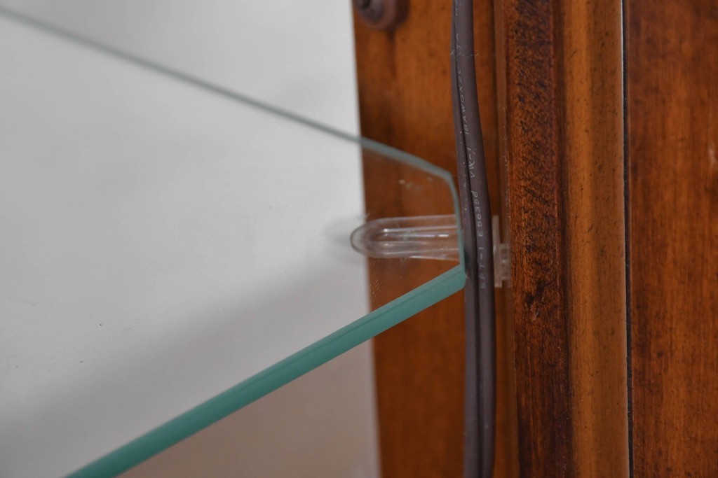 アメリカヴィンテージ　美品　上品でクラシカルなキュリオケース　(R-087053)