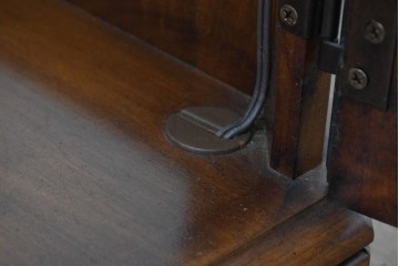 アメリカヴィンテージ　美品　上品でクラシカルなキュリオケース　(R-087053)