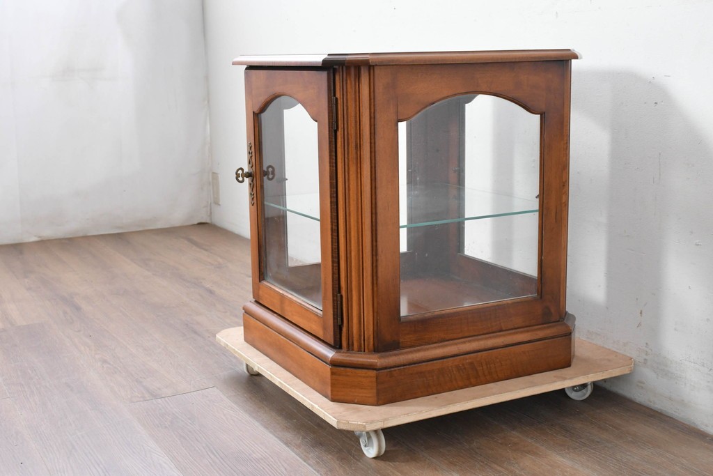 アメリカヴィンテージ　美品　上品でクラシカルなキュリオケース　(R-087053)