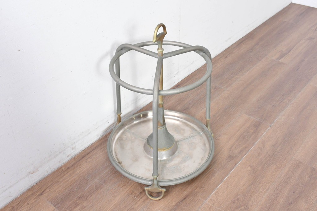 【簡易リペア限定品】　イタリアヴィンテージ　激レア希少!!　オールドGUCCI(グッチ)　ホースビットモチーフが印象的なメタリックアンブレラスタンド　(R-087054)