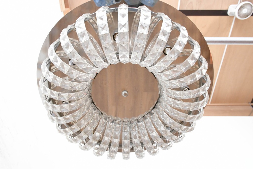 中古　yamagiwa(ヤマギワ)　RILLIA(リリア)　G1524　きらびやかなクリスタルガラスのシャンデリア　定価約21万円　(R-087055)