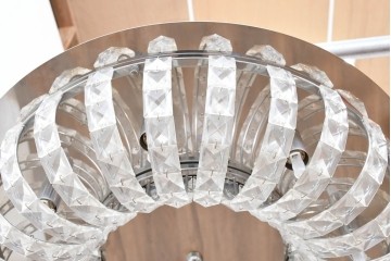 中古　yamagiwa(ヤマギワ)　RILLIA(リリア)　G1524　きらびやかなクリスタルガラスのシャンデリア　定価約21万円　(R-087055)