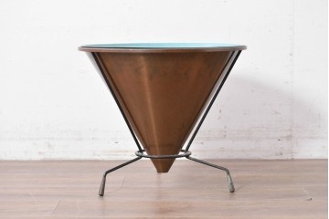 【簡易リペア限定品】　ヨーロッパヴィンテージ　北欧デザイン　ミッドセンチュリースタイルのお部屋におすすめの円錐形プランター　(R-087056)