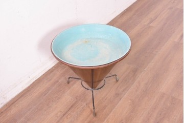 【簡易リペア限定品】　ヨーロッパヴィンテージ　北欧デザイン　ミッドセンチュリースタイルのお部屋におすすめの円錐形プランター　(R-087056)