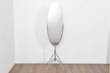 オールドアスプルンド(ASPLUND)　希少な絶版品　Arrow(アロー)　オーバルデザインのスタンドミラー　(R-087058)