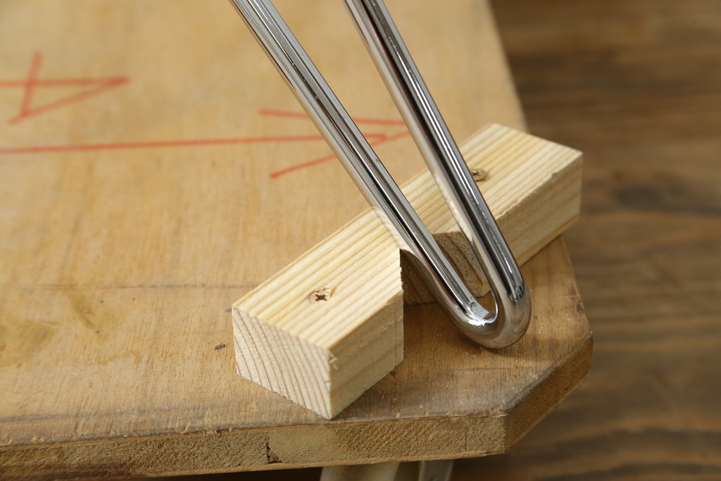 オールドアスプルンド(ASPLUND)　希少な絶版品　Arrow(アロー)　オーバルデザインのスタンドミラー　(R-087058)