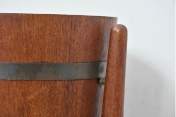 デンマークヴィンテージ　チーク材　すらりとした三本脚のフラワースタンド　(R-087059)