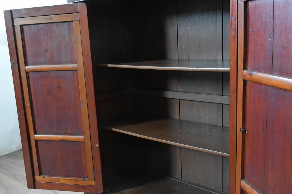 和製アンティーク　明治大正期　高級品　象嵌細工(花・蝶・笹・鳥の図)が美しい飾り棚　(R-087061)