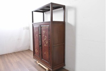 和製アンティーク　明治大正期　高級品　象嵌細工(花・蝶・笹・鳥の図)が美しい飾り棚　(R-087061)