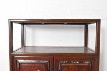 和製アンティーク　明治大正期　高級品　象嵌細工(花・蝶・笹・鳥の図)が美しい飾り棚　(R-087061)