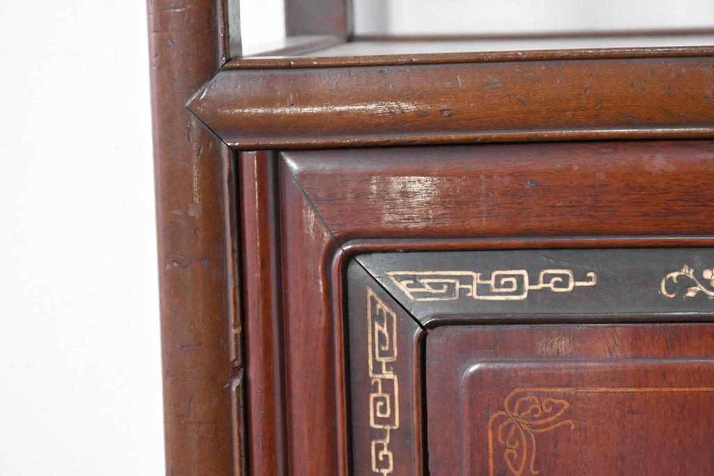 和製アンティーク　明治大正期　高級品　象嵌細工(花・蝶・笹・鳥の図)が美しい飾り棚　(R-087061)