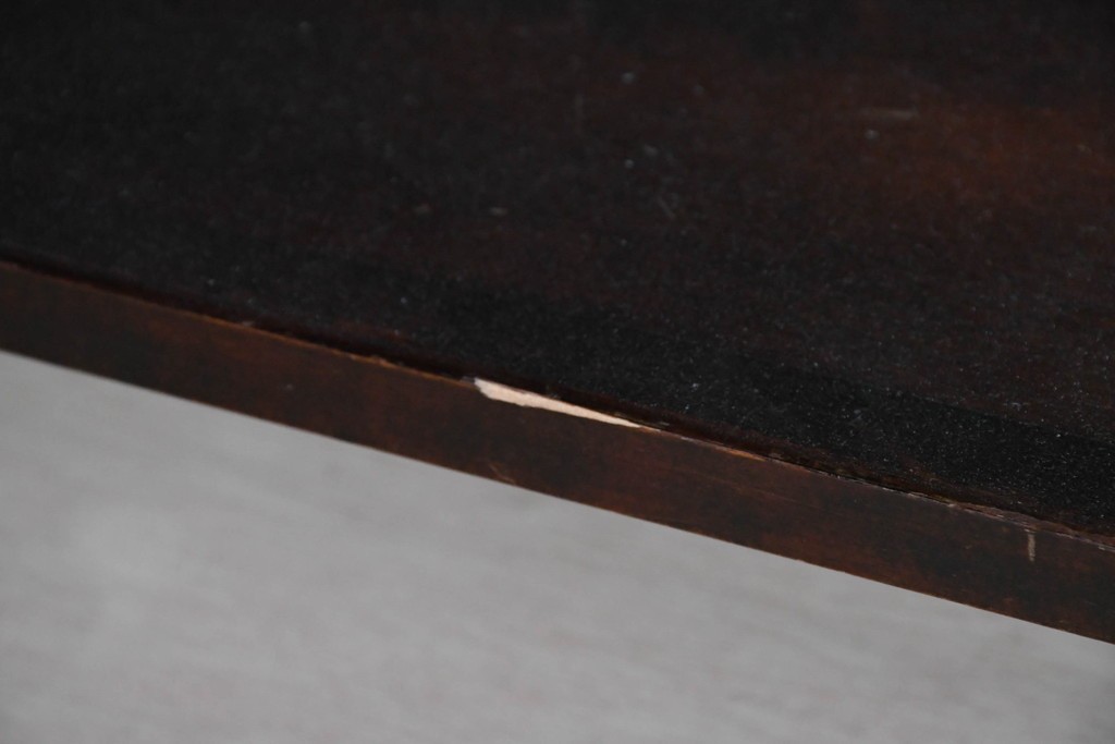 中古　北海道民芸家具　重厚感のある佇まいのコーナーデスク　(R-087062)