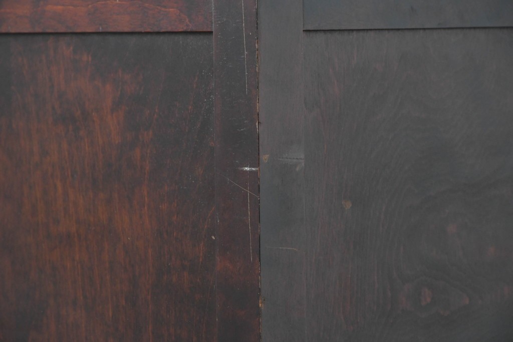 中古　北海道民芸家具　重厚感のある佇まいのコーナーデスク　(R-087062)