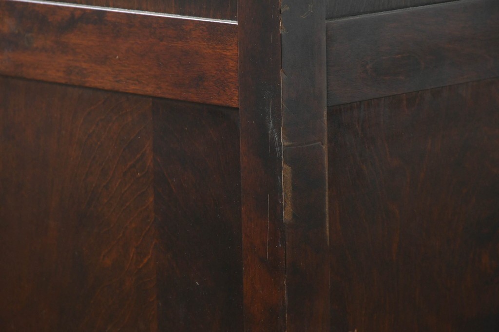 中古　北海道民芸家具　重厚感のある佇まいのコーナーデスク　(R-087062)