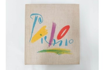 パブロ・ピカソ　「PICASSO : WOMEN(リトグラフ付き)」・「Les Picasso de Picasso」・「PICASSO HIS RECENT DRAWINGS 1966-1968」　図録3冊セット　(R-087067)