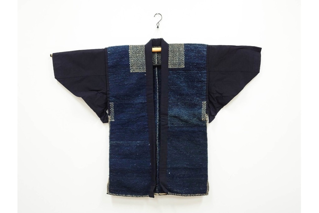 綿製　藍染　刺し子の意匠がアクセントの野良着　(R-087069)