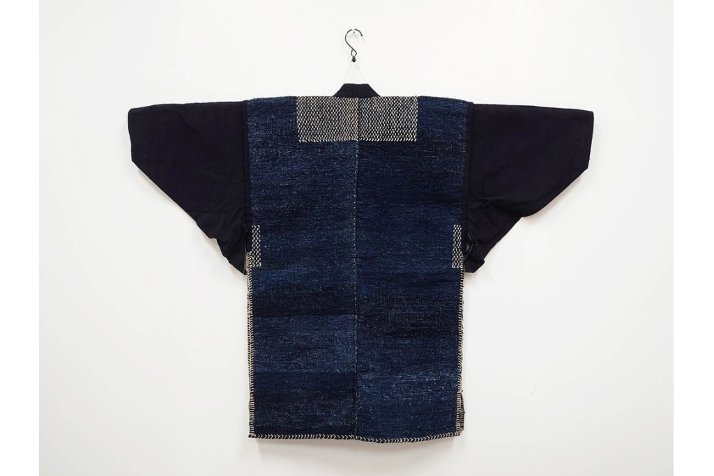 綿製　藍染　刺し子の意匠がアクセントの野良着　(R-087069)