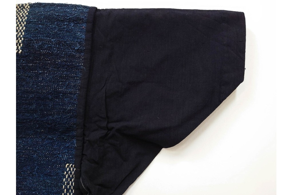 綿製　藍染　刺し子の意匠がアクセントの野良着　(R-087069)