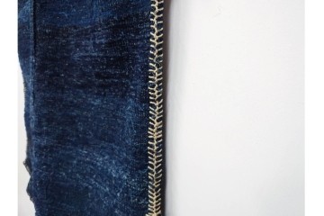 綿製　藍染　刺し子の意匠がアクセントの野良着　(R-087069)