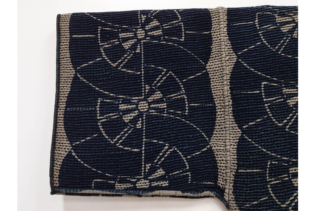 明治期　源氏車文様が印象的な刺し子の火消し半纏　(R-087071)