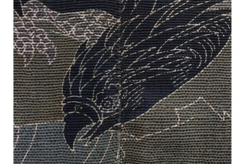 波濤に舞い降りる鷹図が迫力ある刺し子の火消し半纏　(R-087072)