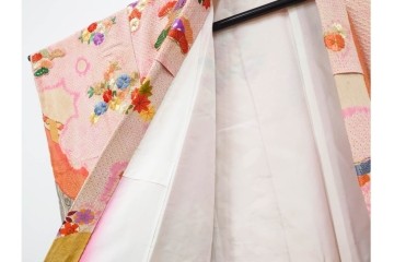 アンティーク　正絹(縮緬)　絞りと刺繍の毬文様が愛らしい子供用の着物　(R-087073)