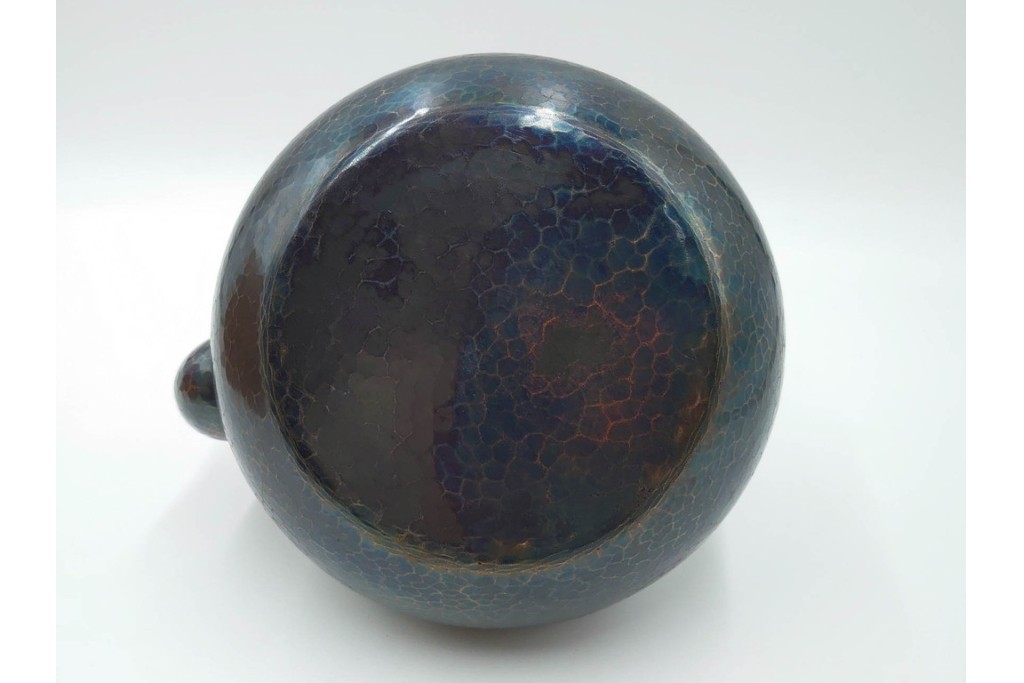 玉川堂　銅製　紫金色鎚肌の湯沸　共箱付き　(R-087075)