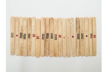 塔林月色　背竹牌(骨牌)　麻雀牌・点棒・サイコロのセット　収納箱付き　(R-087076)