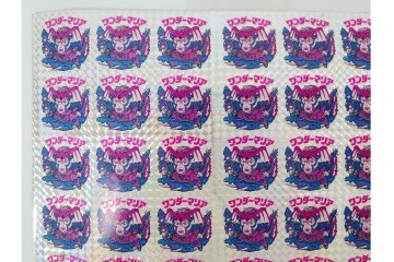 当時物　インクずれエラー　ビックリマン　悪魔VS天使シール　ワンダーマリア　パチ物のアンカットシート　(R-087078)