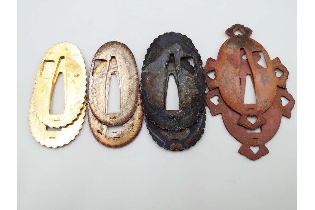 当時物　旧日本陸軍　鮫皮　「一」の刻印あり　九八式軍刀拵(鞘・柄・鍔・切羽・鎺)　鞘袋付き　(R-087084)