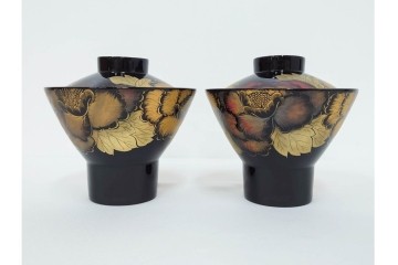 輪島塗　木製　沈金による牡丹彫が上品な吸物椀5点セット　共箱付き　(R-087086)