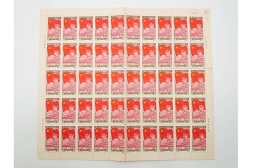 1950年　中華人民共和国開国記念　10000圓(50枚×2シート)・5000圓(50枚×2シート)　東北貼用　毛沢東図案の未使用切手シート4枚セット　(R-087088)