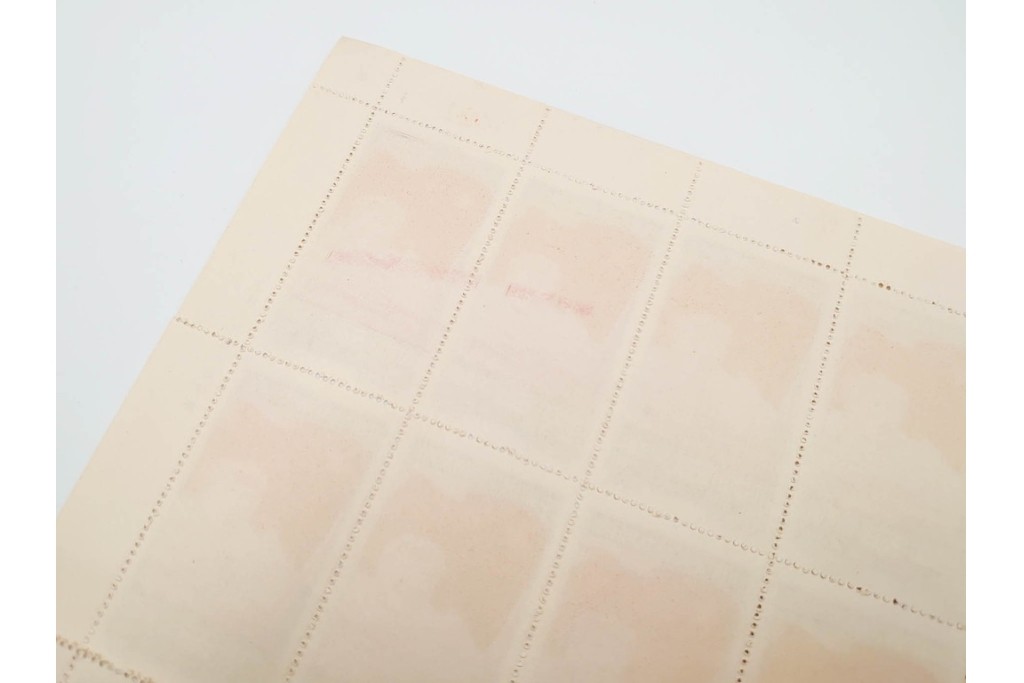 1950年　中華人民共和国開国記念　10000圓(50枚×2シート)・5000圓(50枚×2シート)　東北貼用　毛沢東図案の未使用切手シート4枚セット　(R-087088)