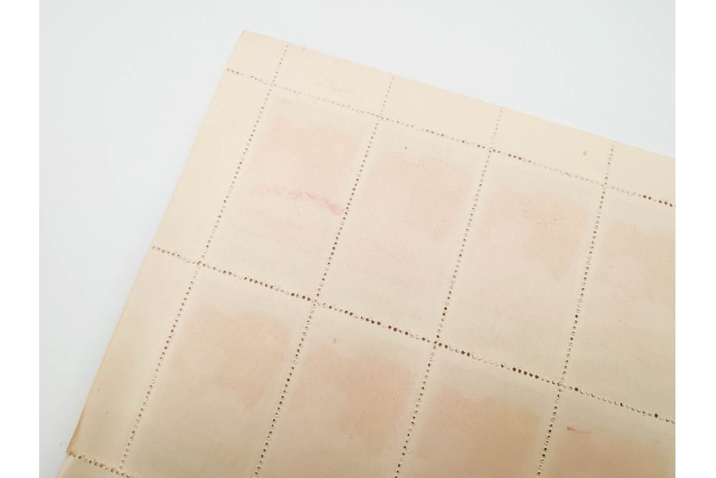 1950年　中華人民共和国開国記念　10000圓(50枚×2シート)・5000圓(50枚×2シート)　東北貼用　毛沢東図案の未使用切手シート4枚セット　(R-087088)