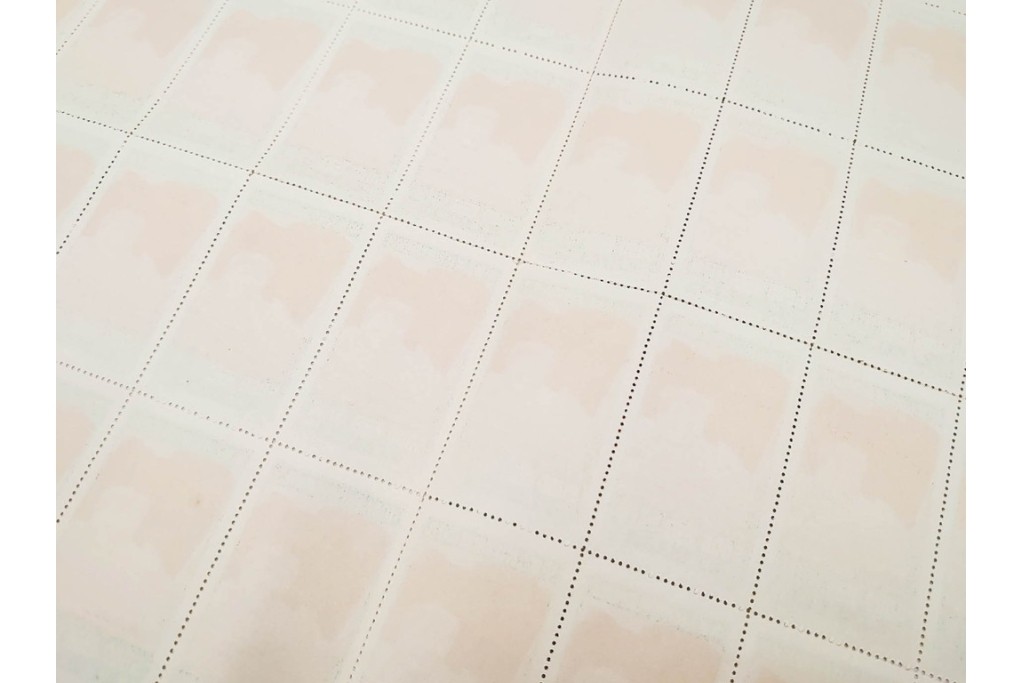 1950年　中華人民共和国開国記念　10000圓(50枚×2シート)・5000圓(50枚×2シート)　東北貼用　毛沢東図案の未使用切手シート4枚セット　(R-087088)