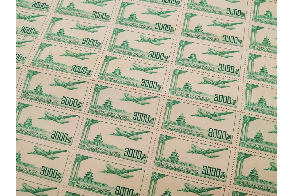 1951年　未使用　中華人民郵政航空郵票(1000圓・3000圓/各50枚×2シート)　天壇図航空切手のシート4枚セット　(R-087089)