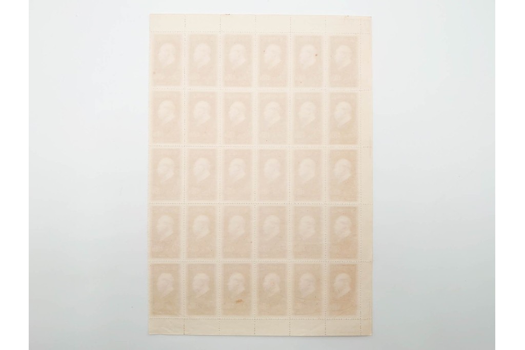 1951年　中国人民郵政　中国共産党30周年記念　400圓の耳付きシート　毛沢東図案の未使用切手 計300枚セット　(R-087090)