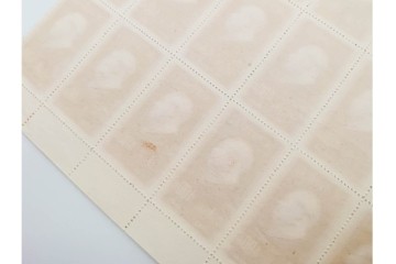 1951年　中国人民郵政　中国共産党30周年記念　400圓の耳付きシート　毛沢東図案の未使用切手 計300枚セット　(R-087090)