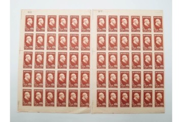 1951年　中国人民郵政　中国共産党30周年記念　400圓の耳付きシート　毛沢東図案の未使用切手 計300枚セット　(R-087090)