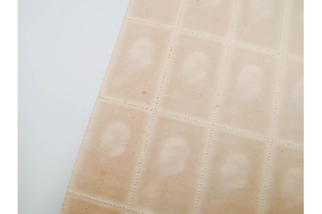 1951年　中国人民郵政　中国共産党30周年記念　400圓の耳付きシート　毛沢東図案の未使用切手 計300枚セット　(R-087090)