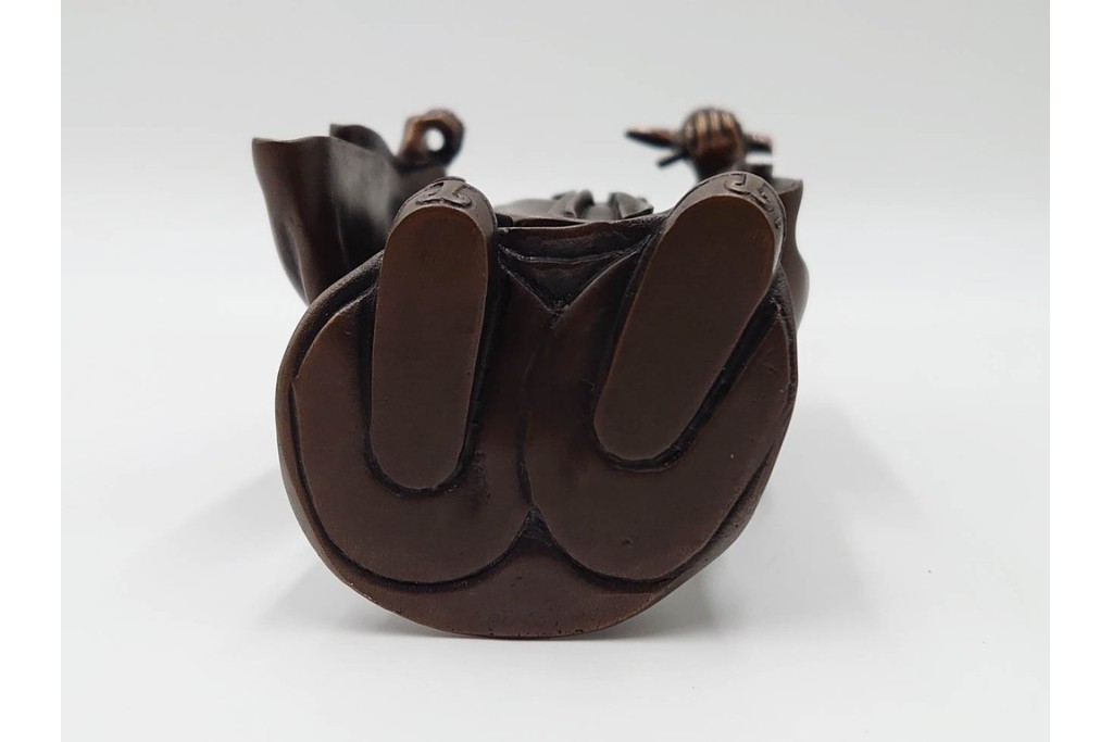 金工師　村田宏　蝋型鋳銅の桃仙人像　共箱付き　(R-087093)