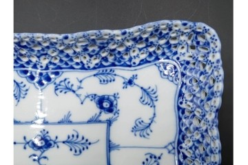 デンマーク製　ROYAL COPENHAGEN(ロイヤルコペンハーゲン)　フルレース　ダブルレースのトレイ　定価約13万円　(R-087094)