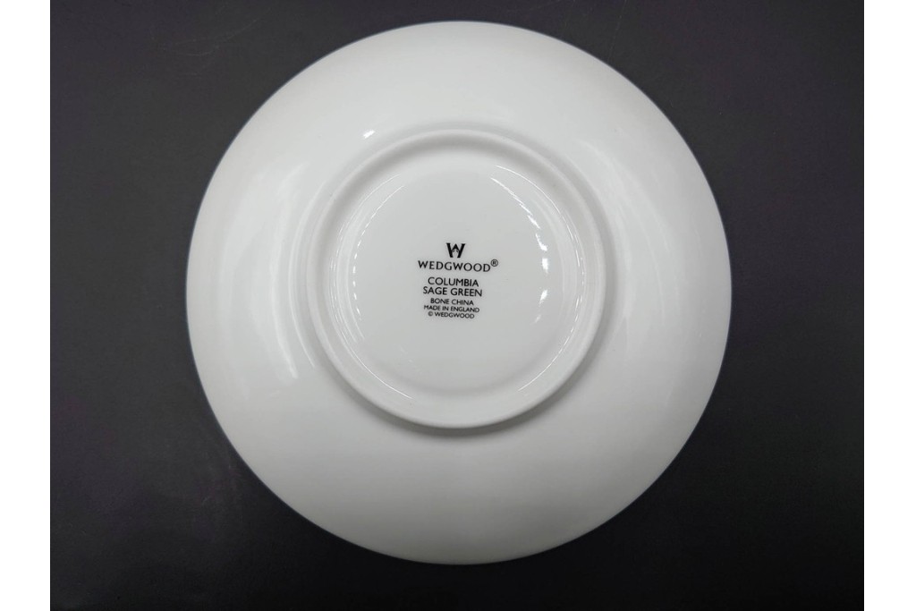 イギリス　WEDGWOOD(ウェッジウッド)　コロンビア　エナメル　セージグリーン　シュガーポット・クリーマー・カップ&ソーサー2客・プレート5点の洋食器11点セット　(R-087096)