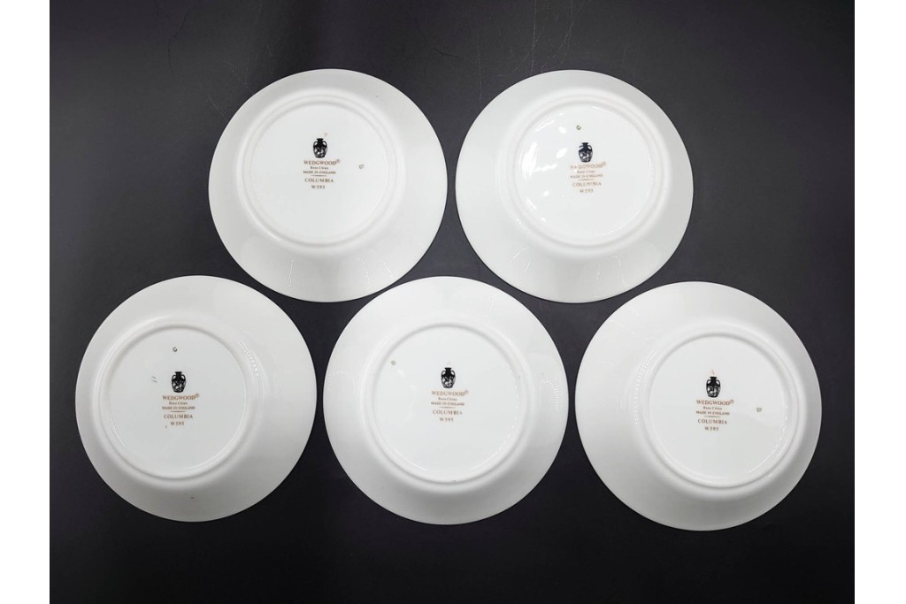 イギリス　WEDGWOOD(ウェッジウッド)　コロンビア　エナメル　セージグリーン　シュガーポット・クリーマー・カップ&ソーサー2客・プレート5点の洋食器11点セット　(R-087096)