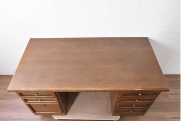 中古　カリモク家具(karimoku)　希少な廃番品!　書斎に映える収納力のある両袖デスク　(R-087102)